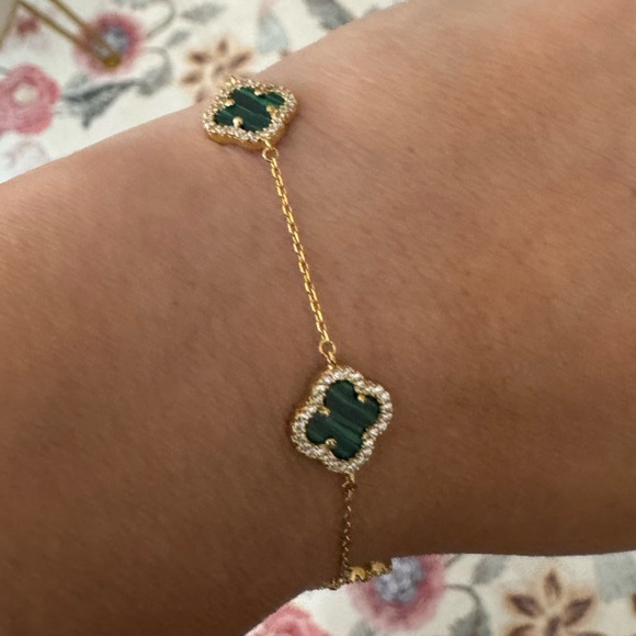 Malachite Clover Bracelet - Picture 12 of 13